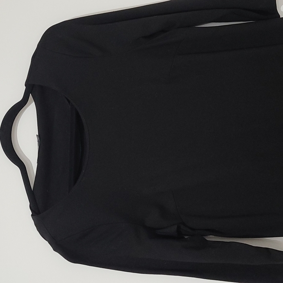 Black dress with pocket in the front - Picture 3 of 5